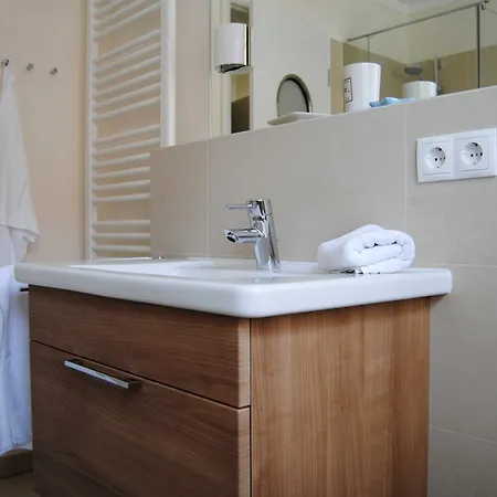 Ostsee Mit Wellnessbereich